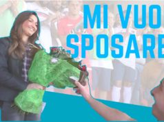 Mi vuoi sposare? Ultras della Vis Afragolese 1944 fa una sorpresa alla fidanzata al termine della partita.